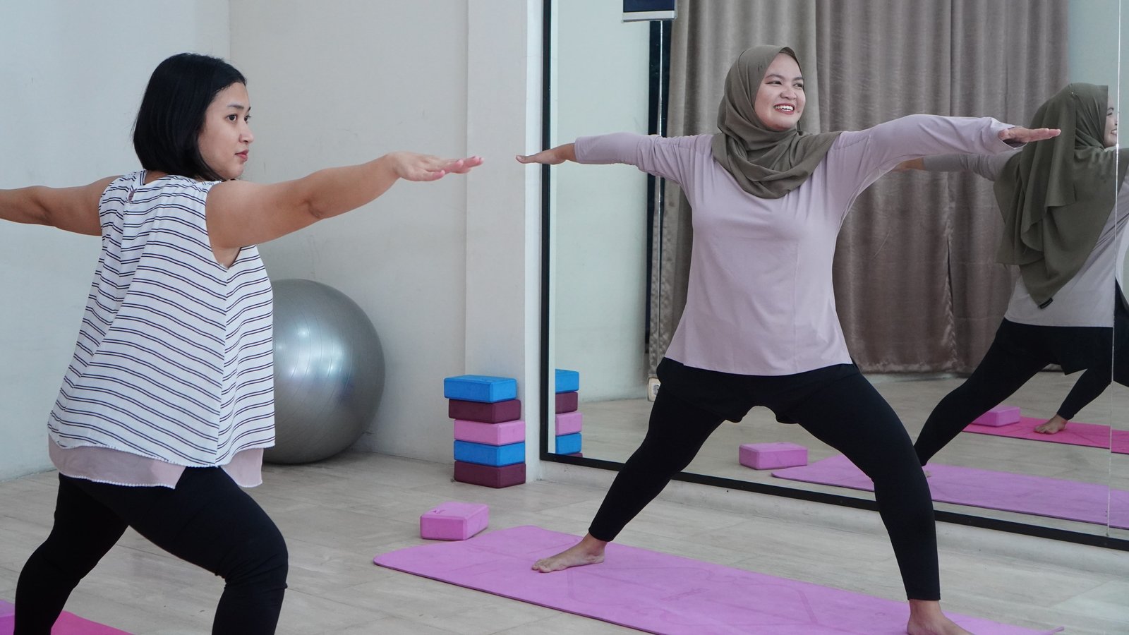 Prenatal Couple Yoga